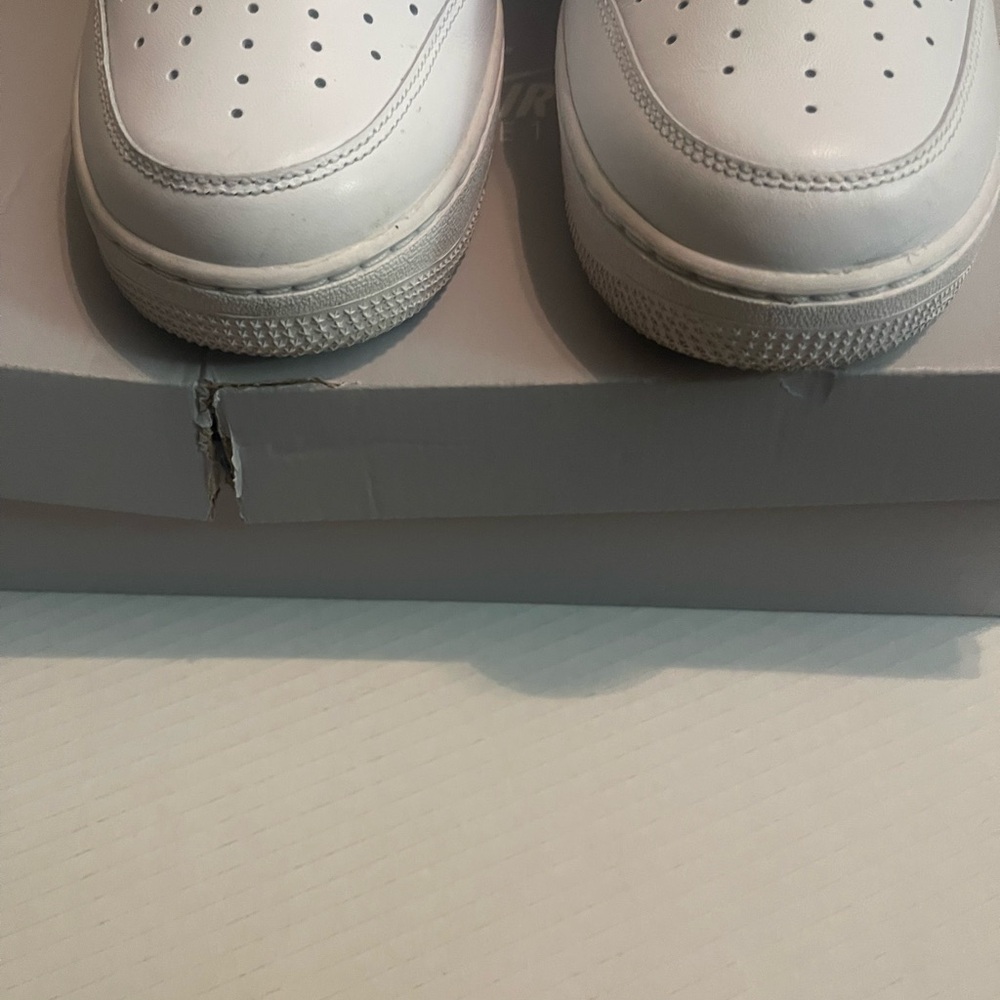 Nike Air Force 1 Men’s White Sneakers - Picture 5 of 9